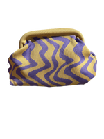 Jolie pochette à main (motif vague)