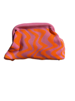 Jolie pochette à main (motif vague)